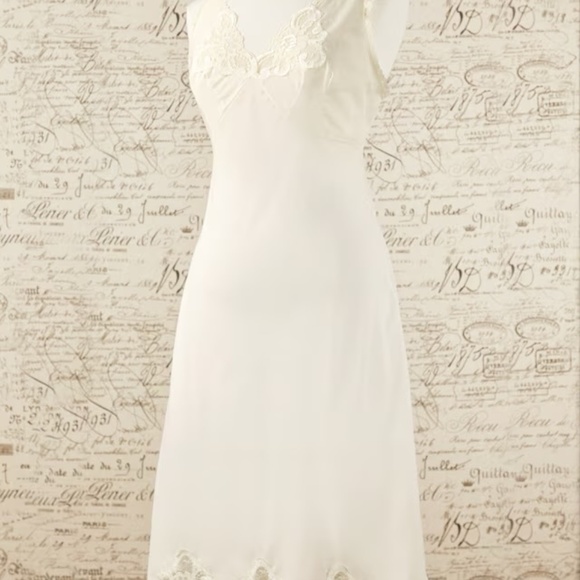 Woven Cotton Batiste Slip - Picture 3 of 4